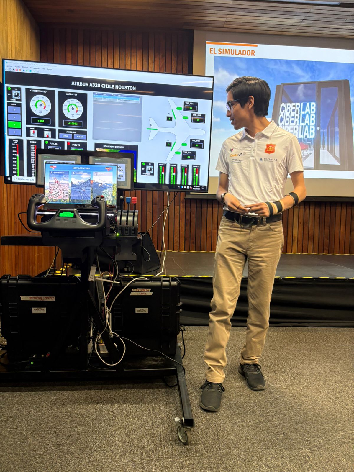 Simulador de Ciberdefensa Airbus A320